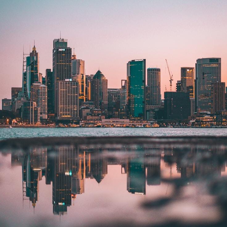 Family routine and school logistics in Madrid